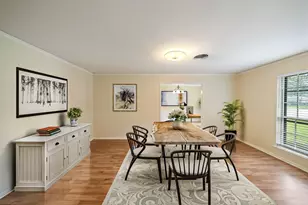 5002 Leafy Hollow Ct, Houston, TX 77018 - Photo 6