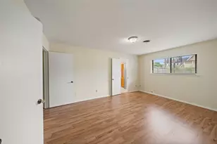 5002 Leafy Hollow Ct, Houston, TX 77018 - Photo 22