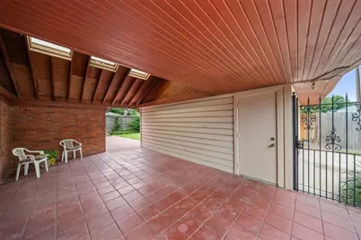 5002 Leafy Hollow Court, Houston, TX 77018 - Photo 34