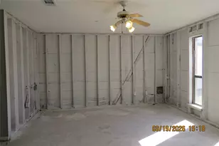 6527 Gladewell Dr, Houston, TX 77072 - Photo 14