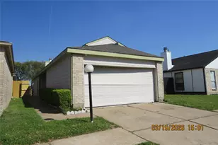 6527 Gladewell Dr, Houston, TX 77072 - Photo 2