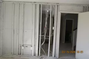 6527 Gladewell Dr, Houston, TX 77072 - Photo 30