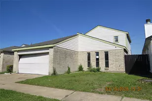 6527 Gladewell Dr, Houston, TX 77072 - Photo 2