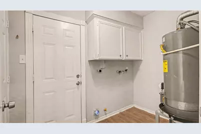 2067 SE Shadow Rock Drive, Houston, TX 77339 - Photo 8