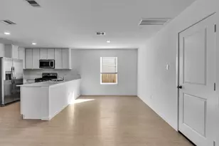 12406 Lady Slipper Rd, Houston, TX 77038 - Photo 14