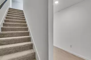 12406 Lady Slipper Rd, Houston, TX 77038 - Photo 6