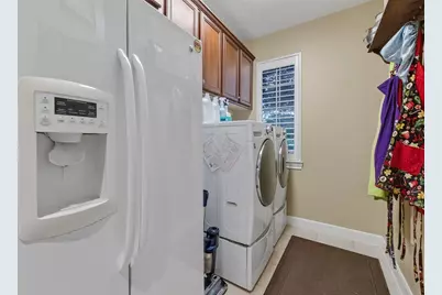 14327 Norhill Pointe Drive, Houston, TX 77044 - Photo 36