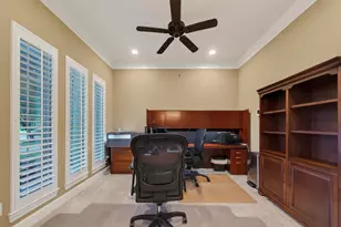 14327 Norhill Pointe Dr, Houston, TX 77044 - Photo 8