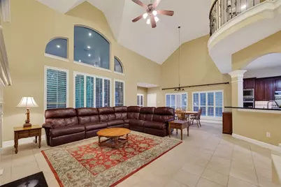 14327 Norhill Pointe Drive, Houston, TX 77044 - Photo 12