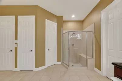 14327 Norhill Pointe Drive, Houston, TX 77044 - Photo 22