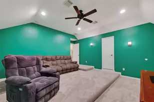 14327 Norhill Pointe Dr, Houston, TX 77044 - Photo 28