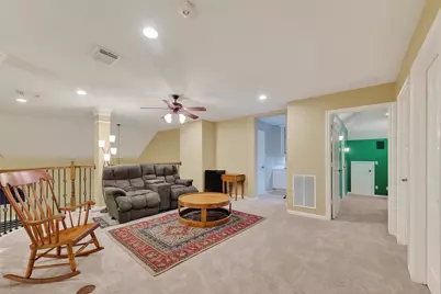 14327 Norhill Pointe Drive, Houston, TX 77044 - Photo 24