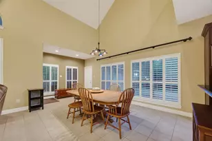 14327 Norhill Pointe Dr, Houston, TX 77044 - Photo 16