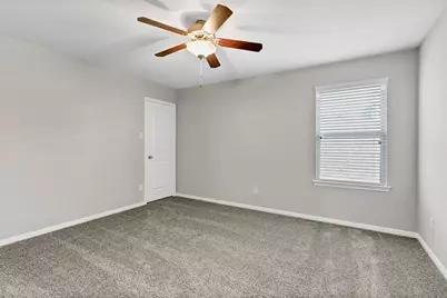 14019 S Wind Cave Court, Conroe, TX 77384 - Photo 20