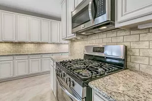14019 S Wind Cave Ct, Conroe, TX 77384 - Photo 8