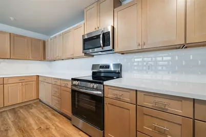 227 Park Place Circle #D, Waller, TX 77484 - Photo 8