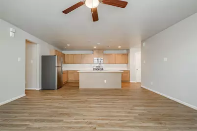 227 Park Place Circle #D, Waller, TX 77484 - Photo 4