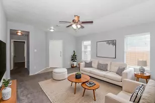 20735 Dewberry Creek Ln, Katy, TX 77449 - Photo 4