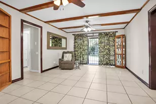 1102 Mosher Ln, Houston, TX 77088 - Photo 10