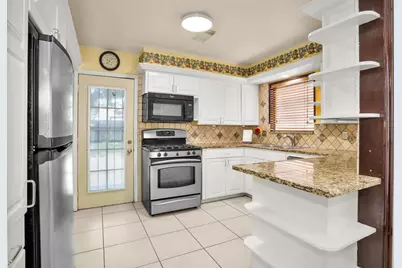 1102 Mosher Lane, Houston, TX 77088 - Photo 14