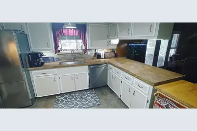 9235 Ruth Road, Rosharon, TX 77583 - Photo 10