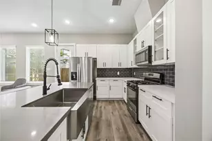 6713 Parker Grv Ln, Houston, TX 77076 - Photo 14