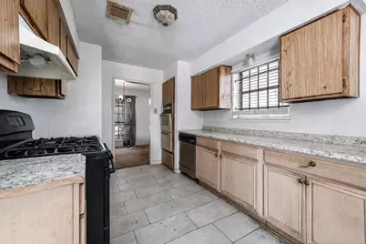 12703 Redfern Drive, Houston, TX 77048 - Photo 6