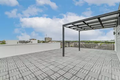 407 Grove Street #B, Houston, TX 77020 - Photo 2