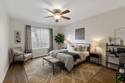 845 Augusta Drive #41, Houston, TX 77057 - Photo 2