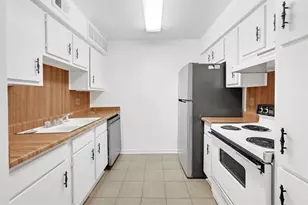 845 Augusta Dr, Houston, TX 77057 - Photo 8