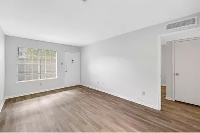 845 Augusta Drive #41, Houston, TX 77057 - Photo 10
