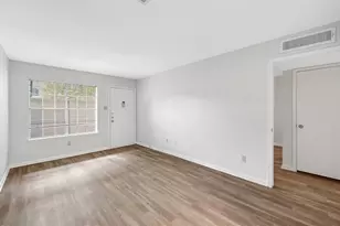 845 Augusta Dr, Houston, TX 77057 - Photo 10