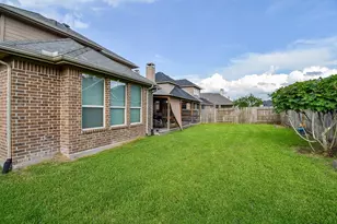 7906 Lake Commons Dr, Rosenberg, TX 77469 - Photo 32