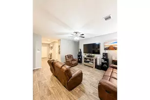 18319 Timbermill Ln, New Caney, TX 77357 - Photo 14