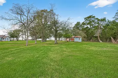 8421 Altimore Road, Needville, TX 77461 - Photo 32