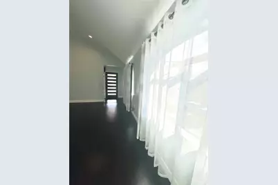 10518 Pleasanton Drive, Houston, TX 77038 - Photo 14