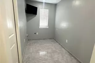 10518 Pleasanton Dr, Houston, TX 77038 - Photo 22