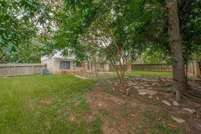 3610 Bee Bayou Lane, Sugar Land, TX 77479 - Photo 40