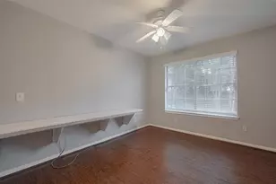 3610 Bee Bayou Ln, Sugar Land, TX 77479 - Photo 22
