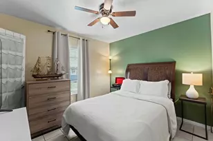 2102 Pearland Ave, Pearland, TX 77581 - Photo 10