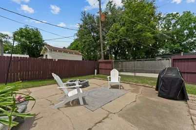 2102 Pearland Avenue, Pearland, TX 77581 - Photo 16