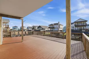 414 Westerly, Tiki Island, TX 77554 - Photo 18