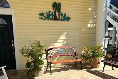 414 Westerly, Tiki Island, TX 77554 - Photo 2