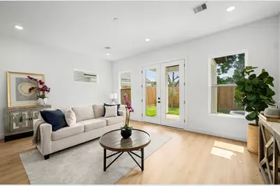 5516 Hardy Street, Houston, TX 77009 - Photo 6