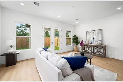 5516 Hardy Street, Houston, TX 77009 - Photo 8