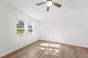2614 59th St, Galveston, TX 77551 - Photo 10