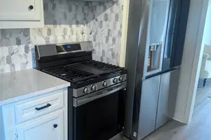 5828 Avenue T, Galveston, TX 77551 - Photo 8