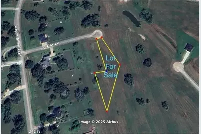 000 Lariat Court, Angleton, TX 77515 - Photo 1