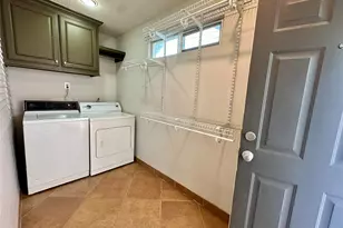 405 James St, Houston, TX 77009 - Photo 10