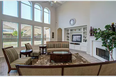 105 Hawke Bay Lane, Friendswood, TX 77546 - Photo 14